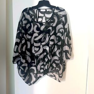 NY&Co black and white flowy sheer blouse